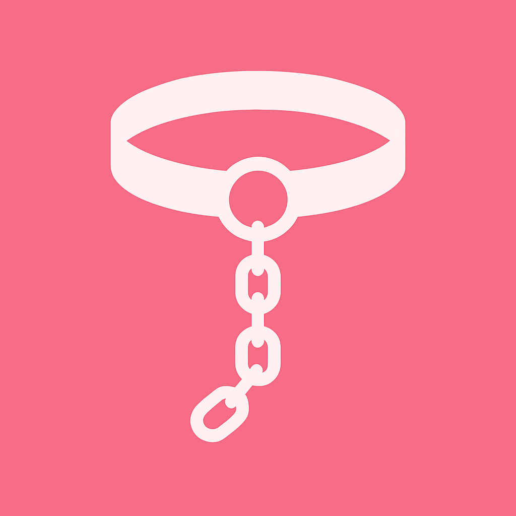 Collar blanco con argolla y arnés erótico sobre fondo rosado minimalista